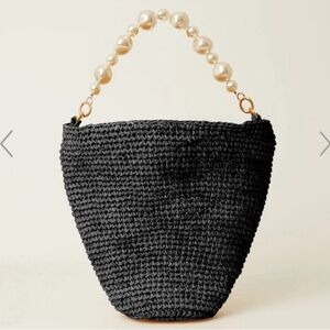 BTB Los Angeles Page Pearl Bucket Bag Black Raffia Vacation Travel Coastal Beach